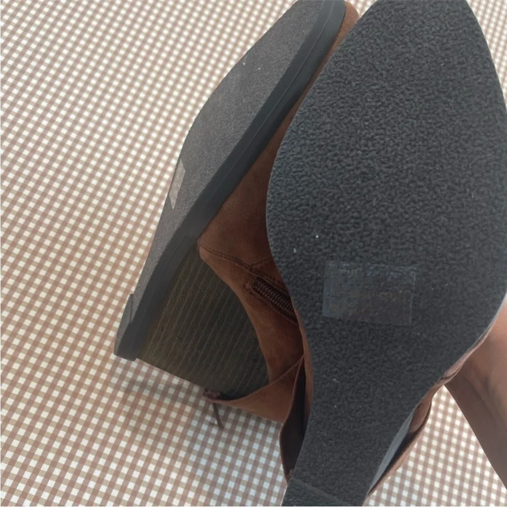 Qupid winter‎ booties. Size 8.5 - Picture 14 of 16